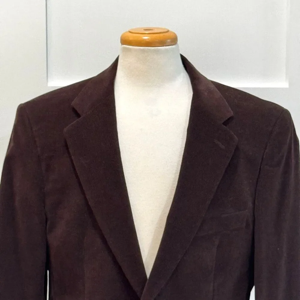 Brooks Brothers 346 Brown Corduroy Blazer. Size 41R.